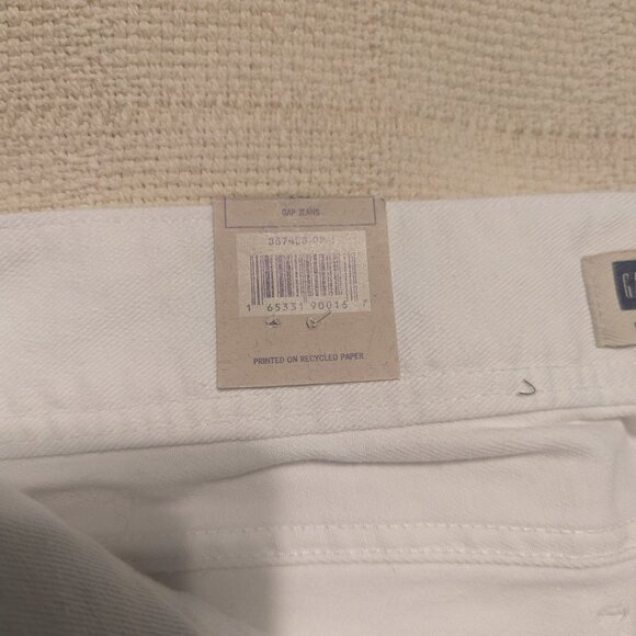 GAP white denim cropped pants - Picture 5 of 9